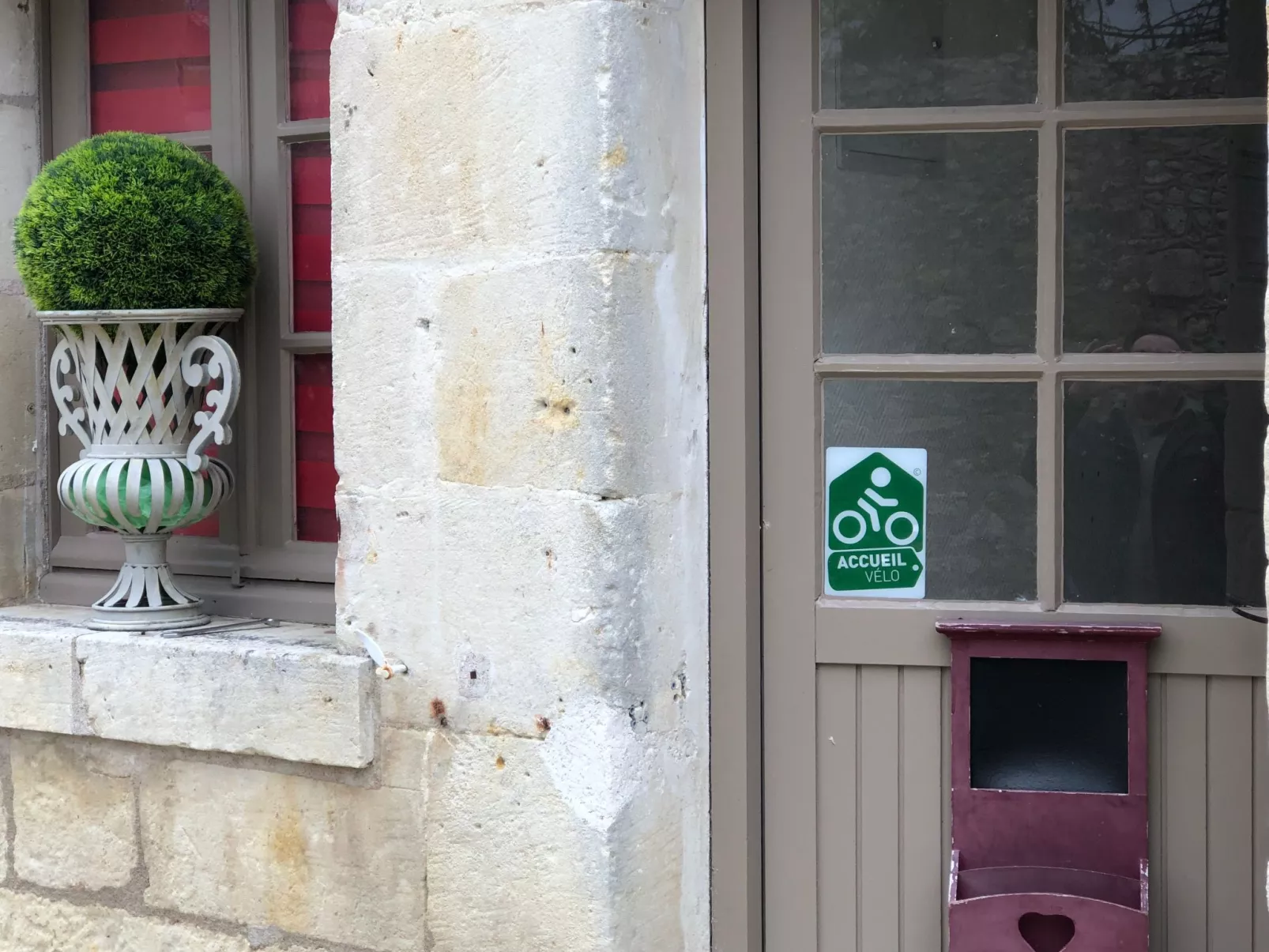 Cottage du Château duplex 90m2 mit Pool Azay le rideau-Draußen