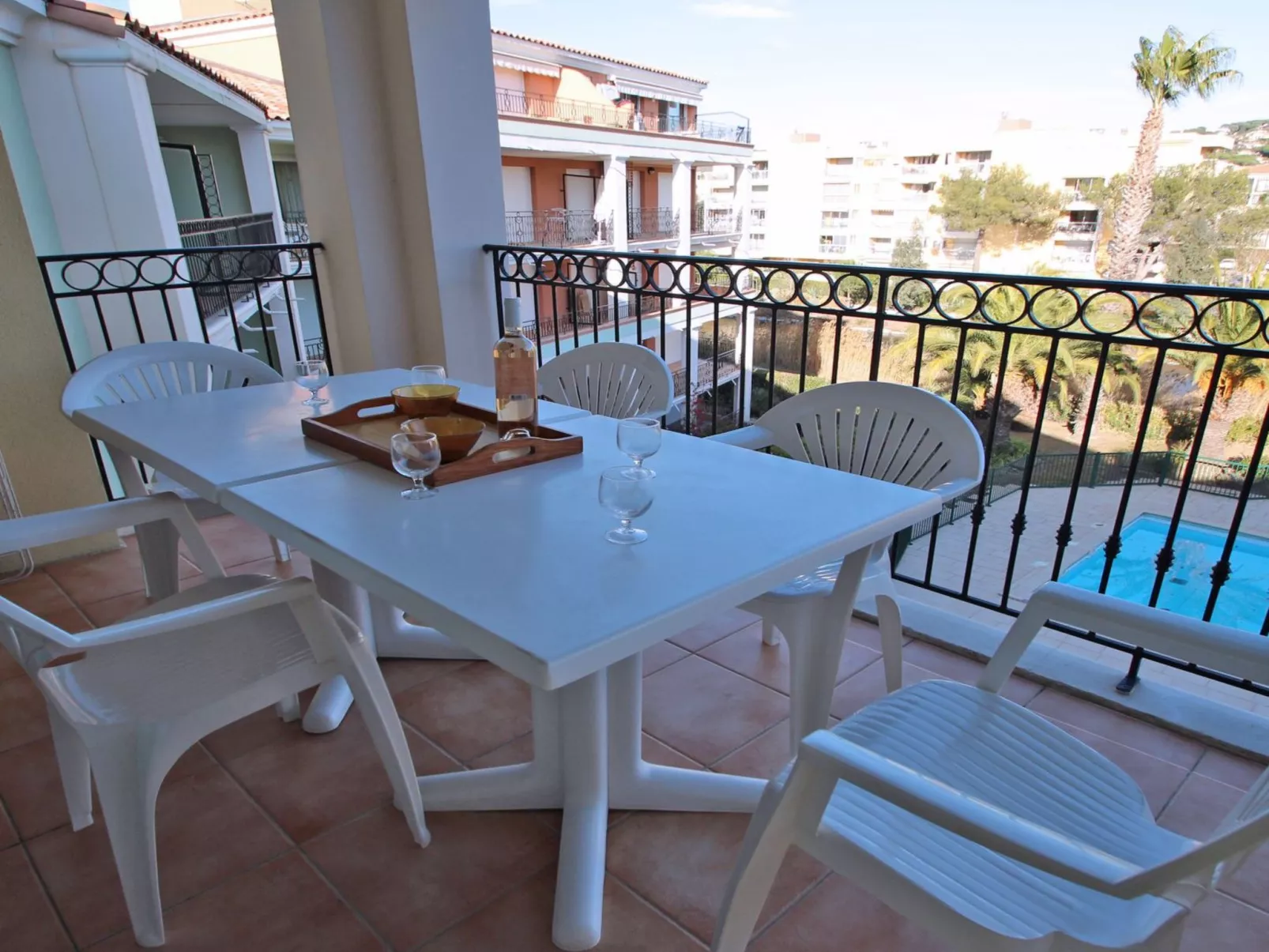 Wohnung mit Klimaanlage und Wifi-Draußen