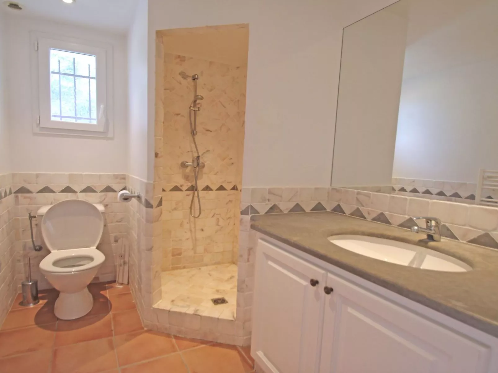 Villa Beauchene - Privates Schwimmbad - Klimaanlage - Drinnen