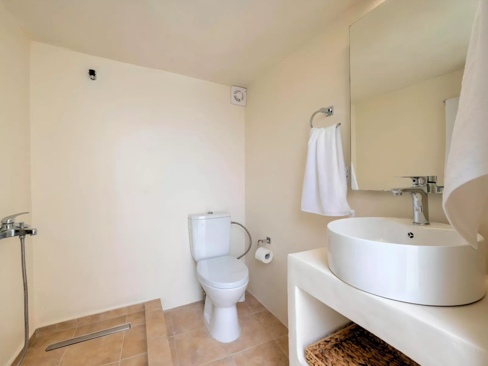 Soluna Villa Privater Pool-Drinnen