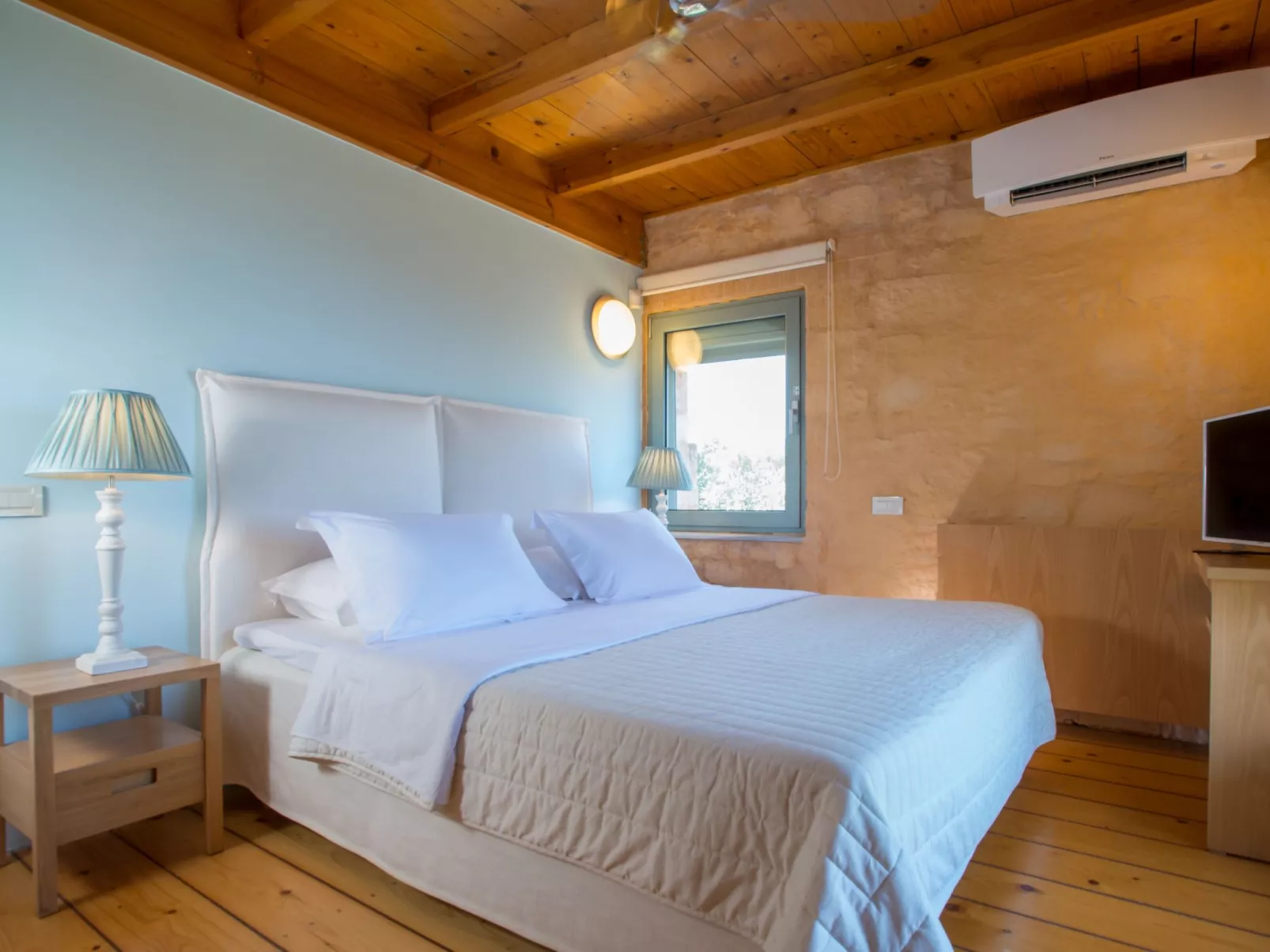 Anwesen "Olea Prime" mit Infinity-Pool-Dedans