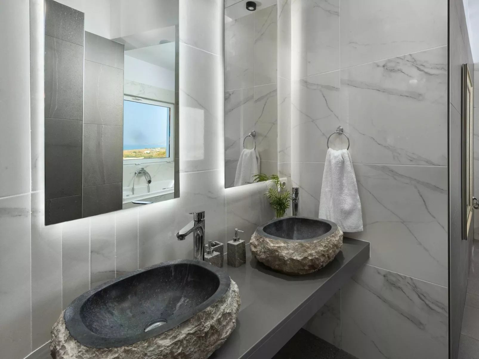 Moderne Villa mit Hügel- und Meerblick-Inside