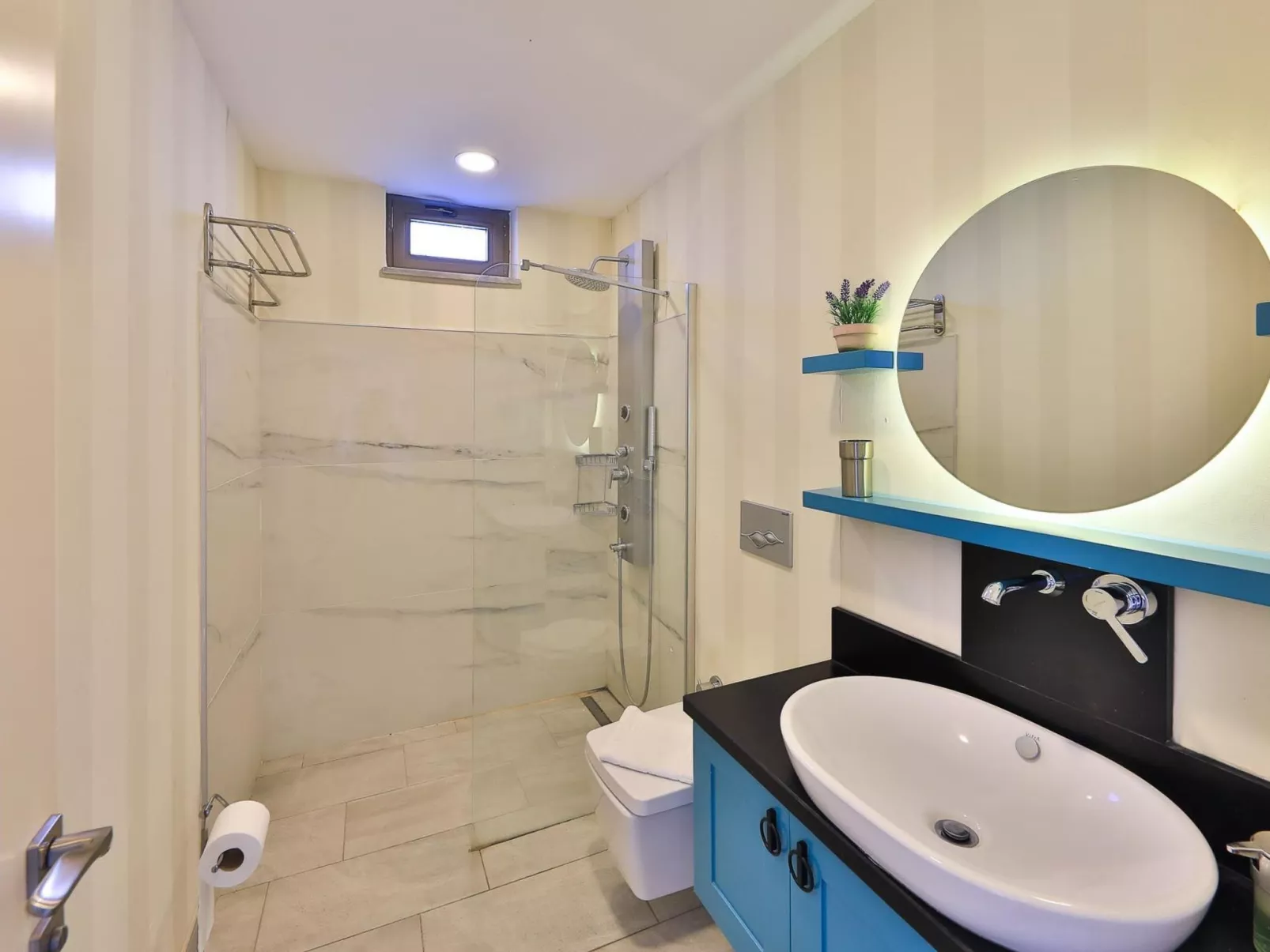 Steinhausvilla in der Natur-Inside