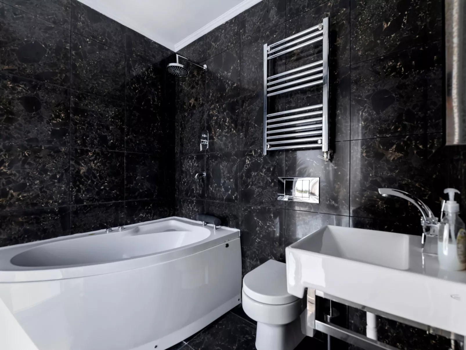 Charmante Diamond Villa in der Nähe von Gennadi Strand-Dedans