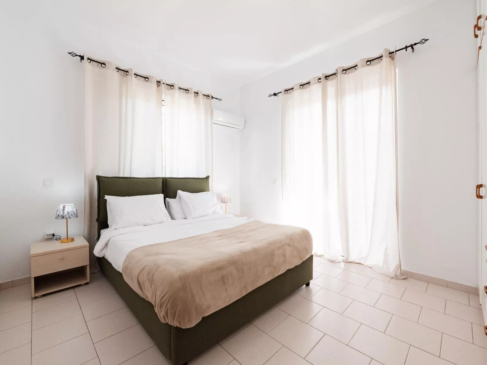 Villa Perla am Strand mit Meerblick-Inside