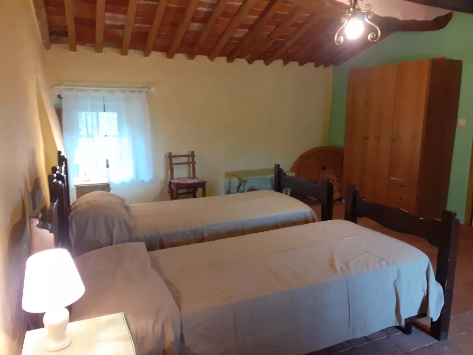 'Graceland' mit Garten und Terrasse-Inside