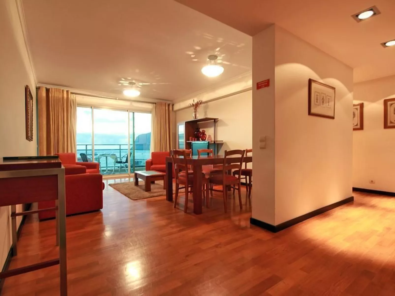 "Forum Apartment"-Drinnen