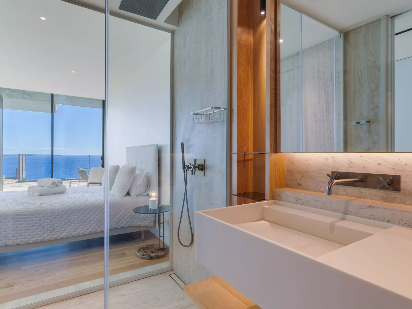 RJS Savoy Monumentalis-Inside