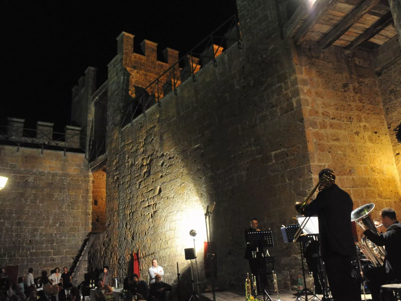 Romantische Unterkunft, in einem Schloss, mit Schwimmbad-Dehors