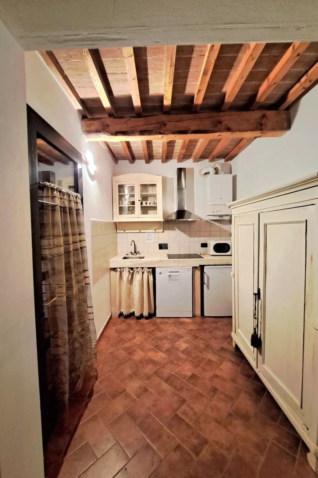 ZWISCHEN DEM LAND UND DEM MEER-Inside