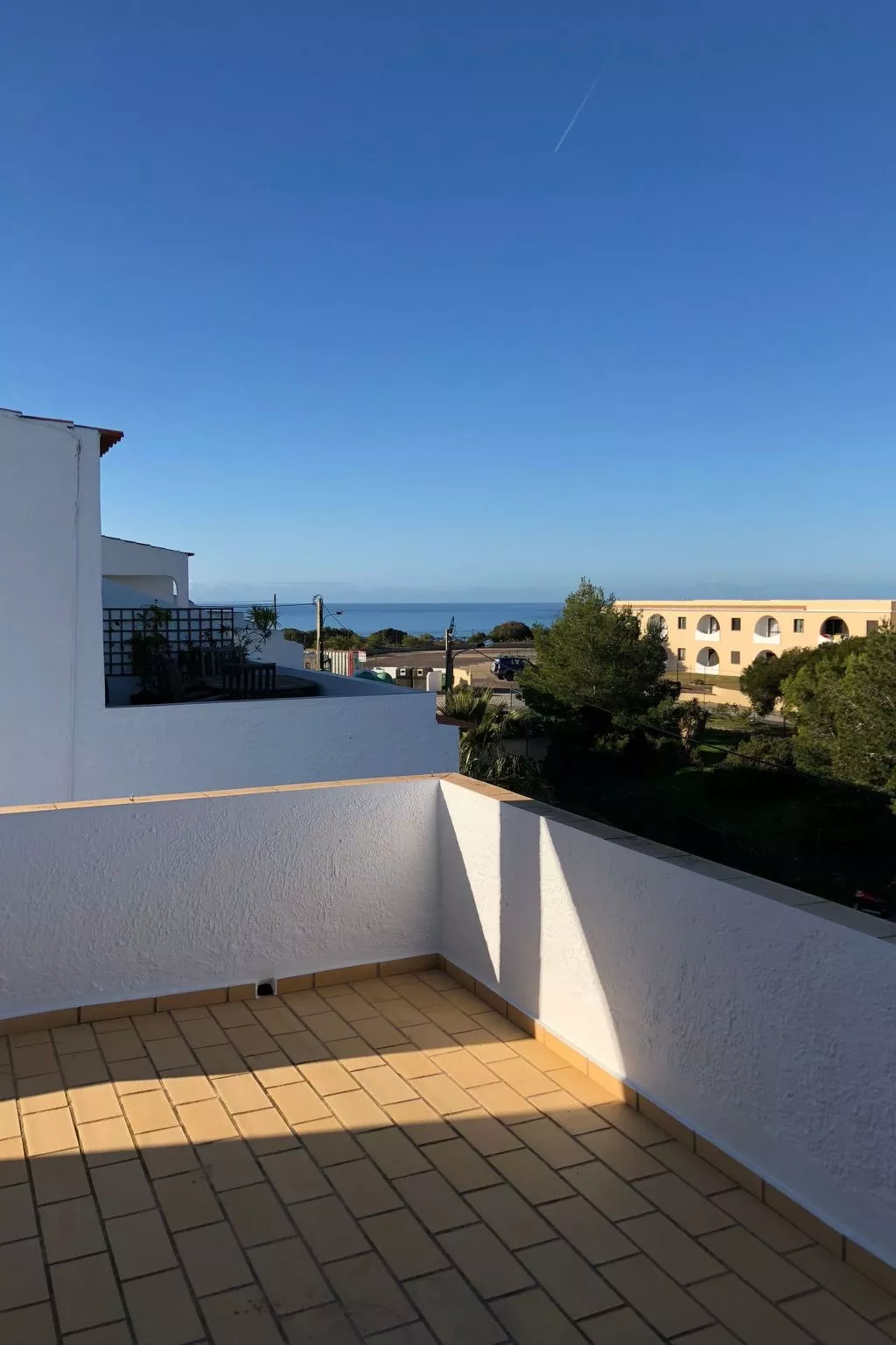 CASA MERLIN-Image-tags.info