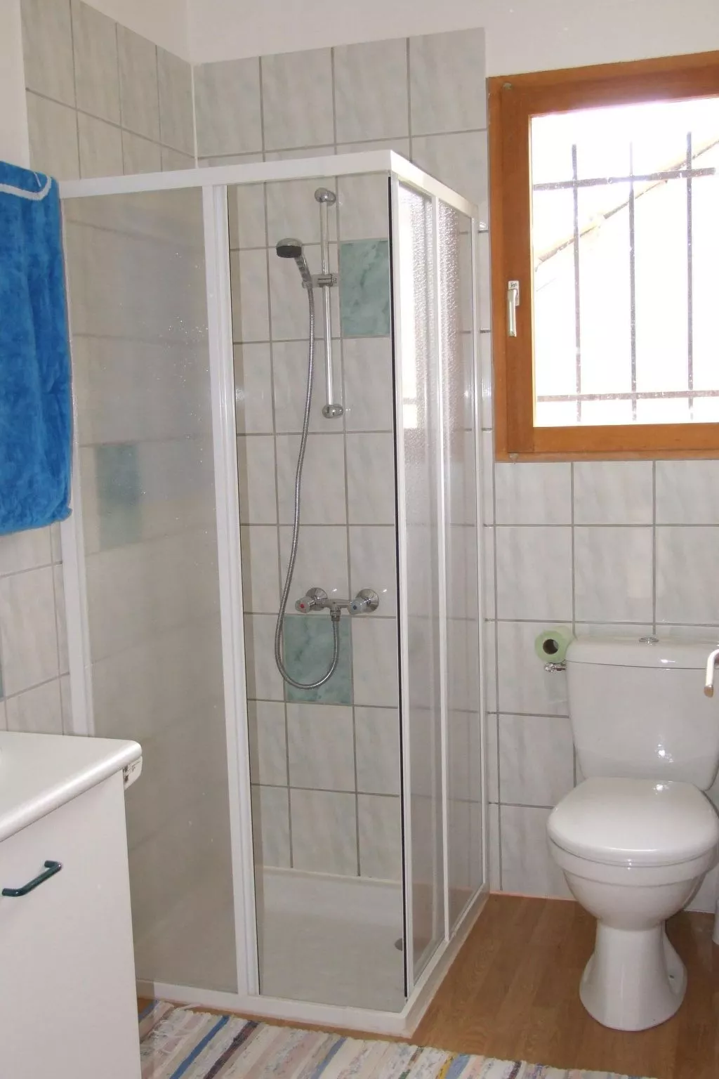 Gemütliches Ferienhäuschen im Grünen mit Terrasse-Drinnen