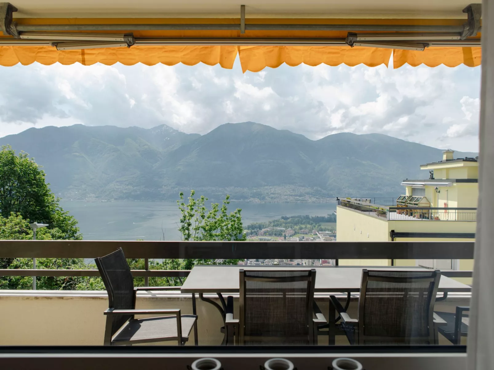 La Promenada-Draußen