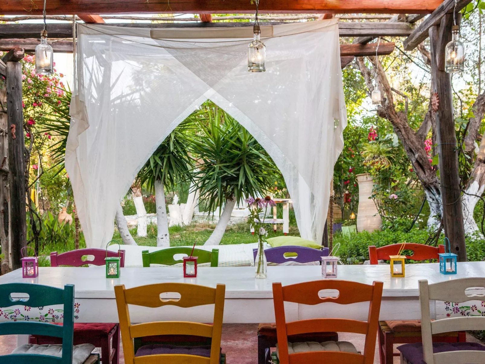 Hütte mit eigenem Garten und Grill-Dehors