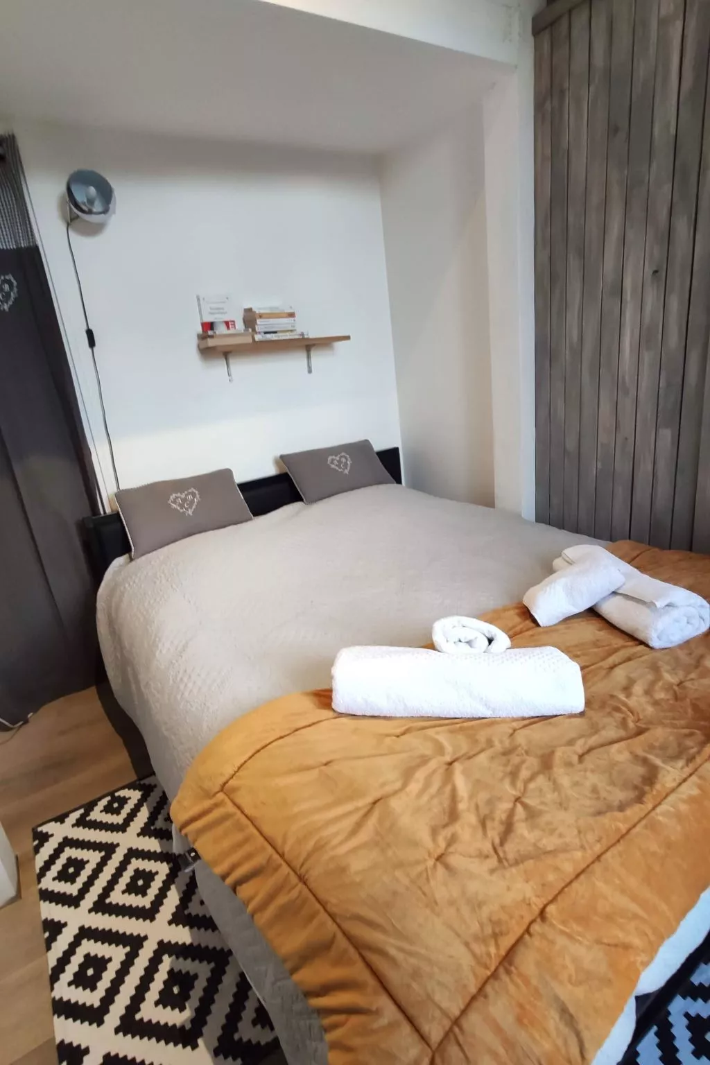 Schöne Unterkunft mit Terrasse in der Nähe des Meeres - Image-tags.info