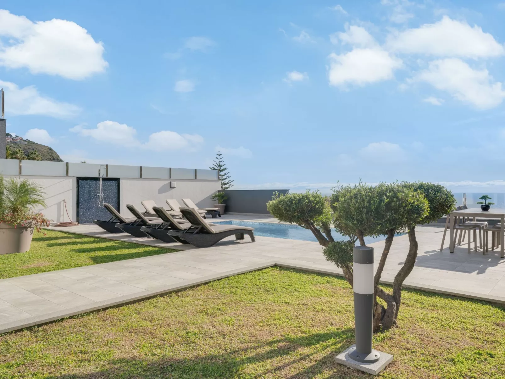 Ferienvilla 'Coco Tangalla'-Image-tags.info