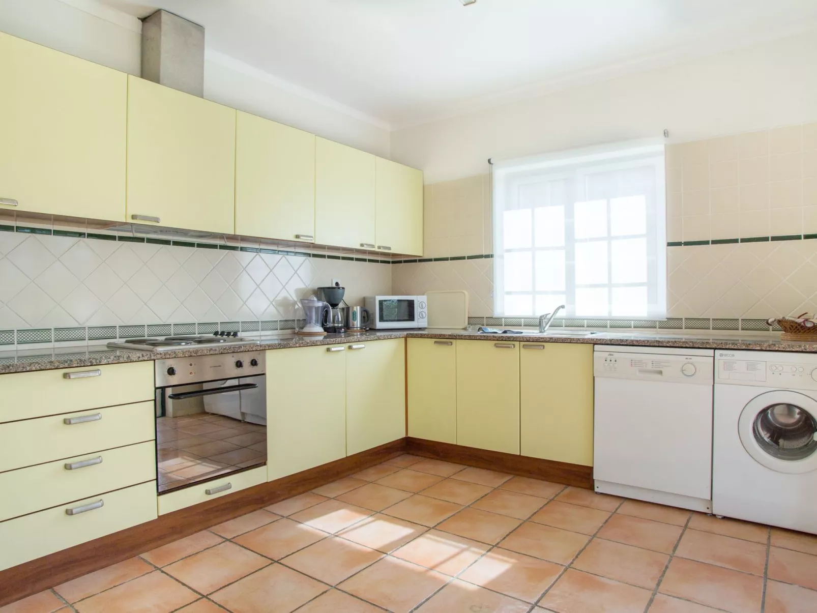 Schönes Haus in Carvoeiro mit privatem Parkplatz - Image-tags.info