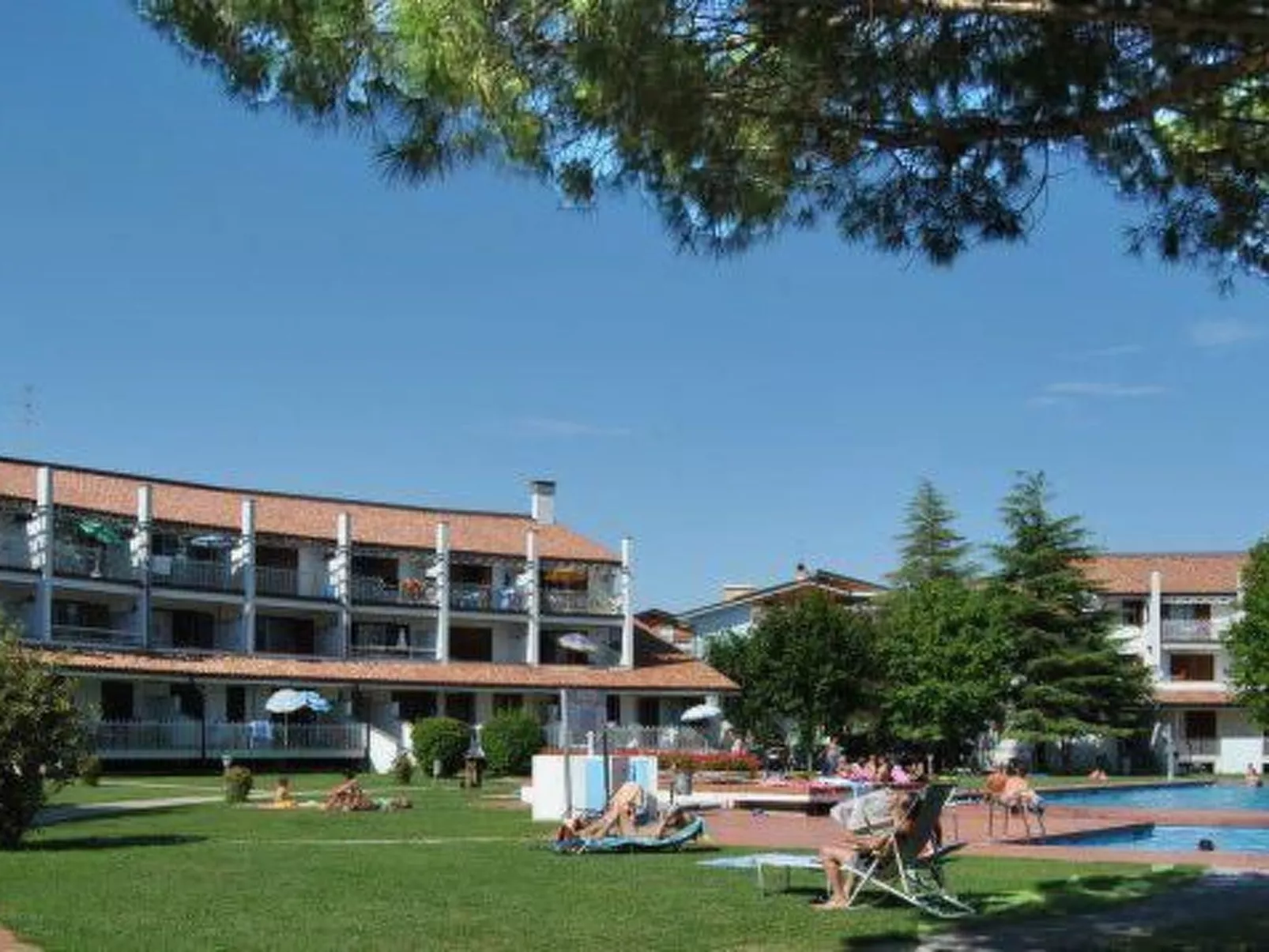 3 Zimmer Appartement-Outside