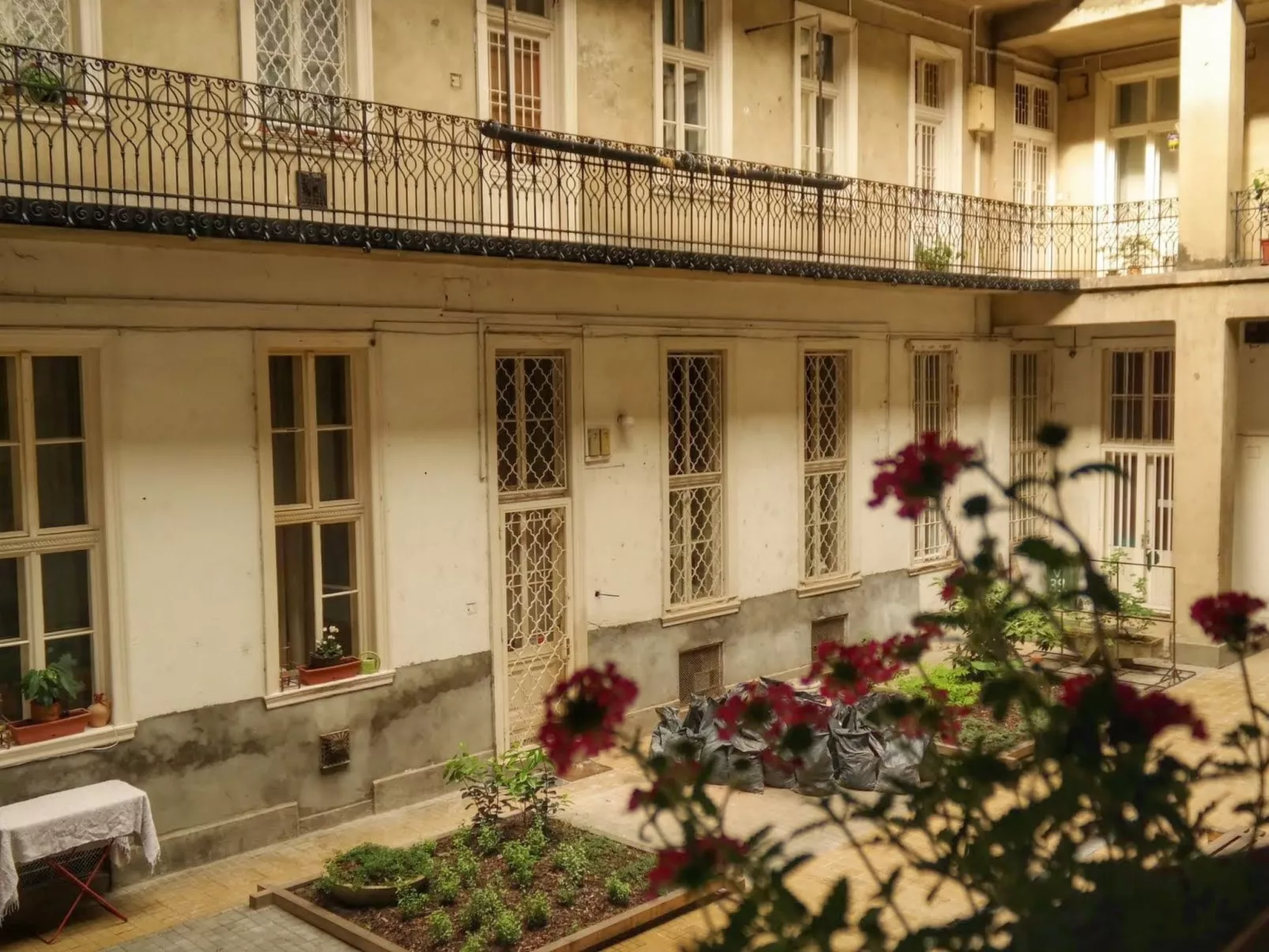 Moderne Ferienwohnung in Ujlipotvaros mit Garten-Dedans