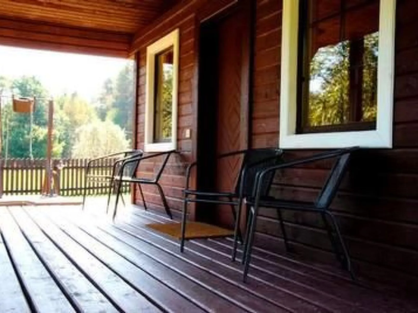 Charmante Waldvilla Dzukijos Uoga am See-Image-tags.info