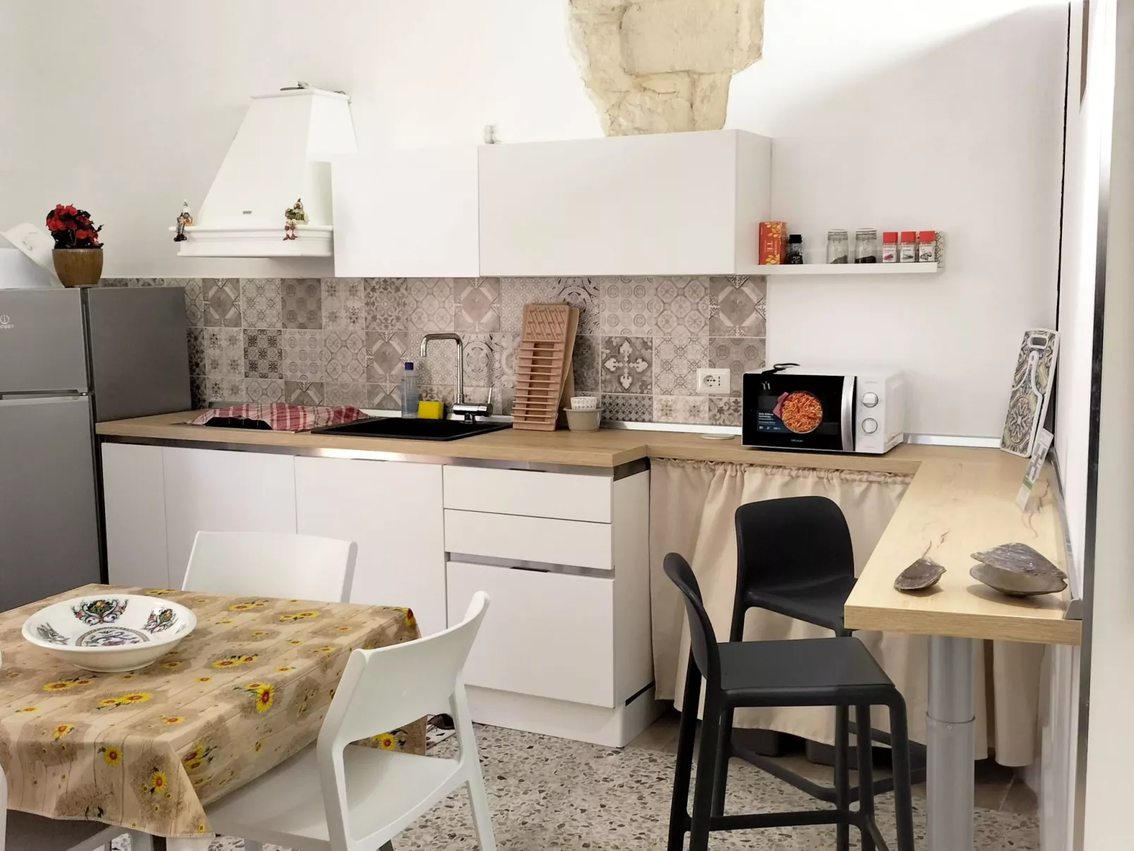 Casa Maria Jucunda Sicilia-Dedans