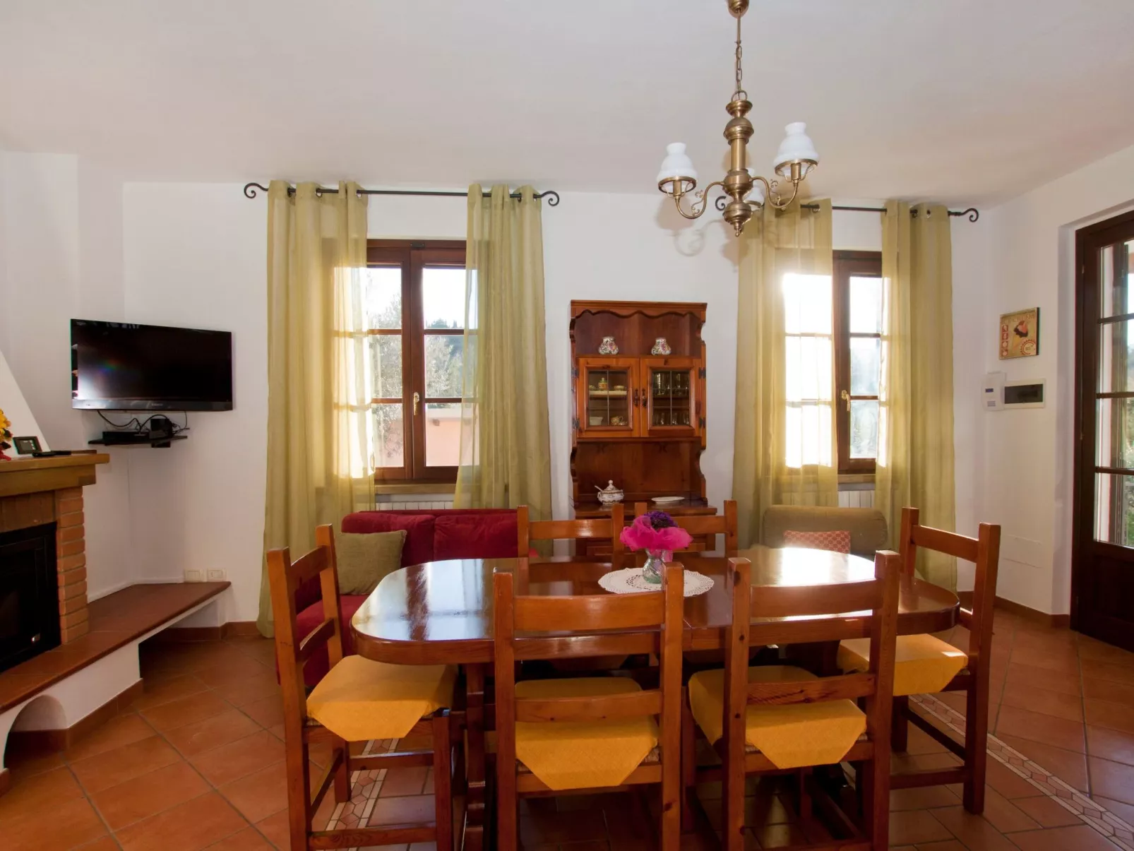 Campo del Rosario-Drinnen