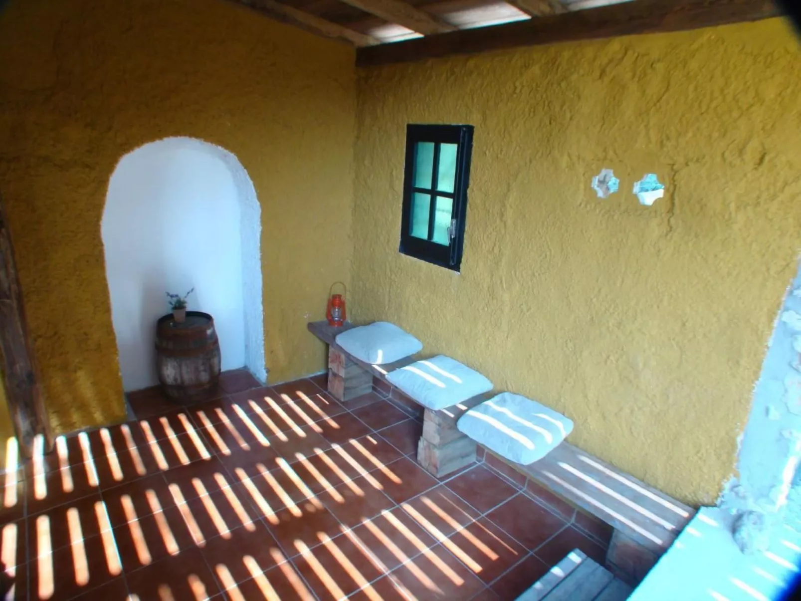 In Can Trabal mit Garten und Grill-Draußen