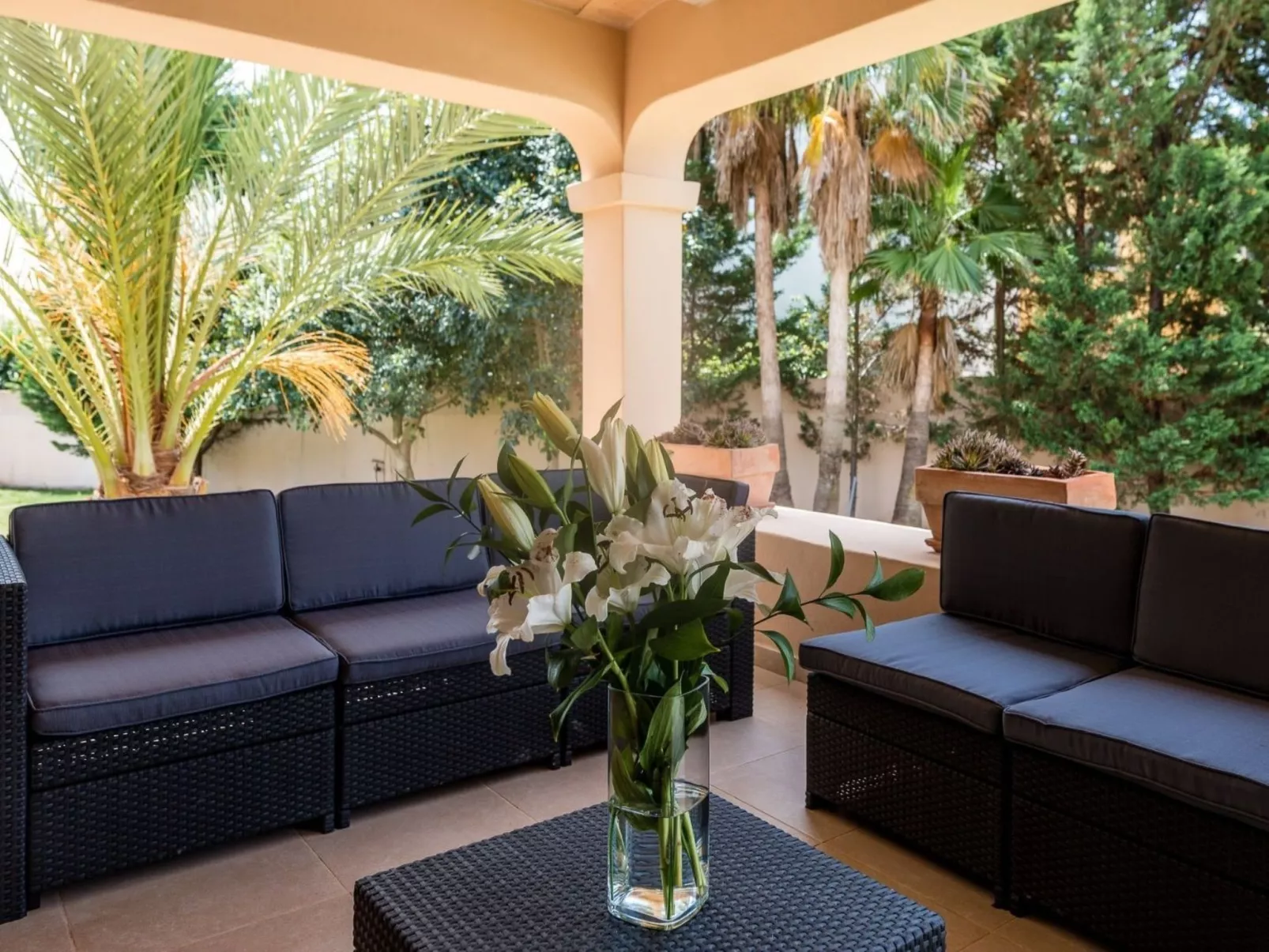 Villa in der Nähe des Zentrums und des Meeres-Outside