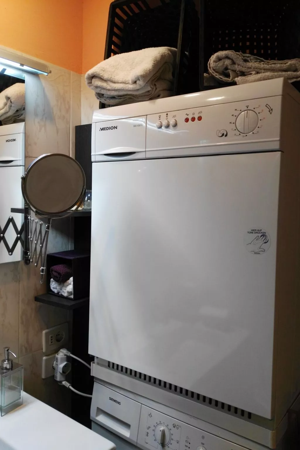 Appartement mit Balkon in einem Komplex mit Gemeinschaftspool am Meer-Drinnen