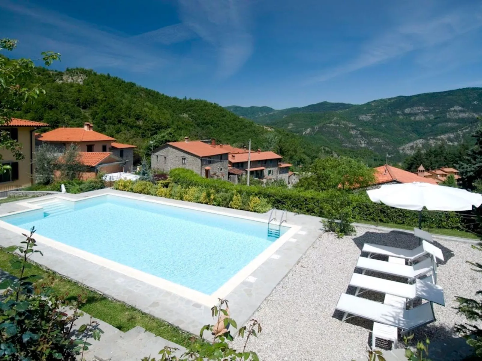 Villa Fonte mit eigenem Pool - Draußen