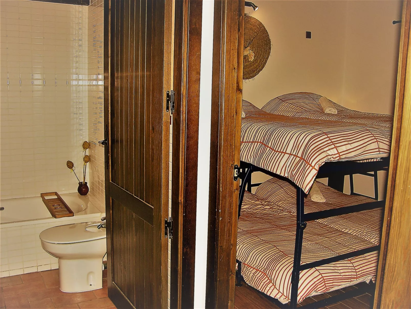 Wohnung Ebrón, Blick auf das Tal. - Inside