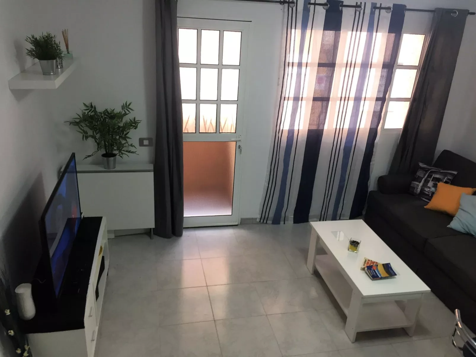 Arinaga Beach, 2 schlafzimmer - 2 badezimmer - wlan-Drinnen