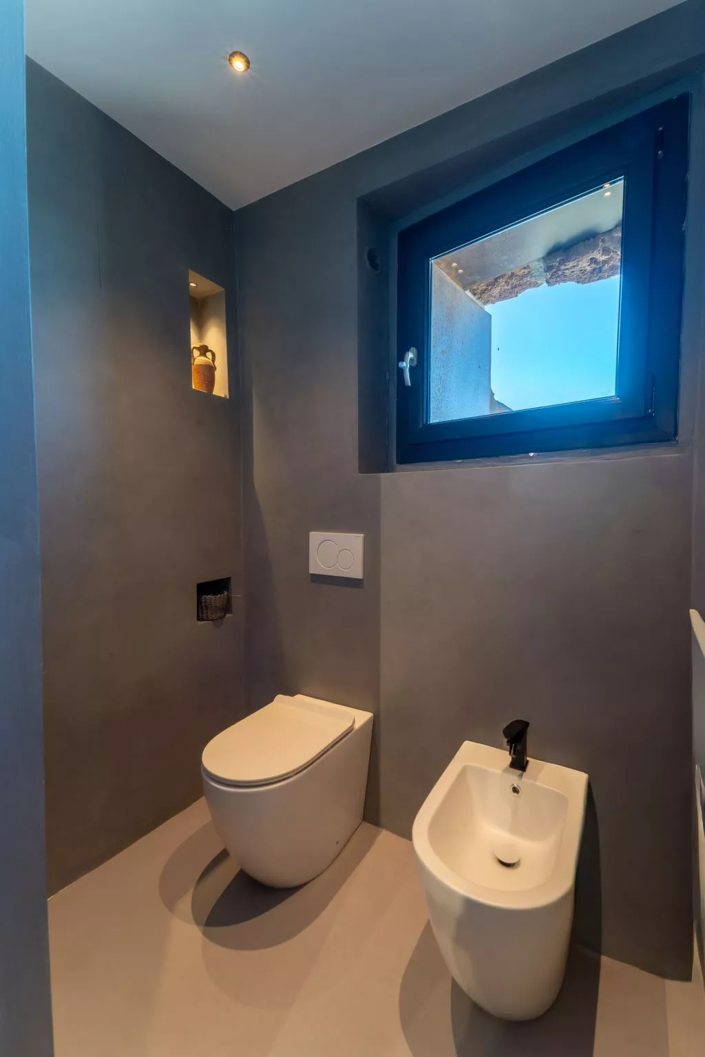 Luxuriöse Flucht mit Meerblick-Dedans