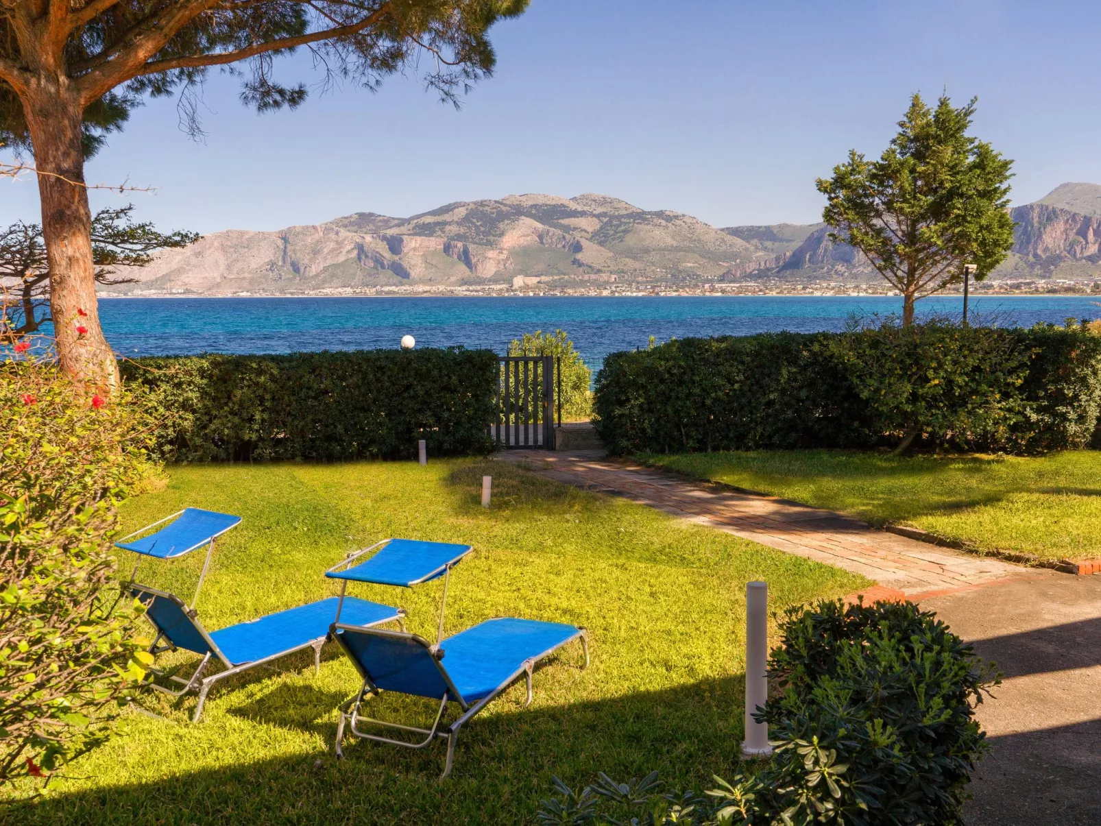 'Villa Mamma Longa-Draußen