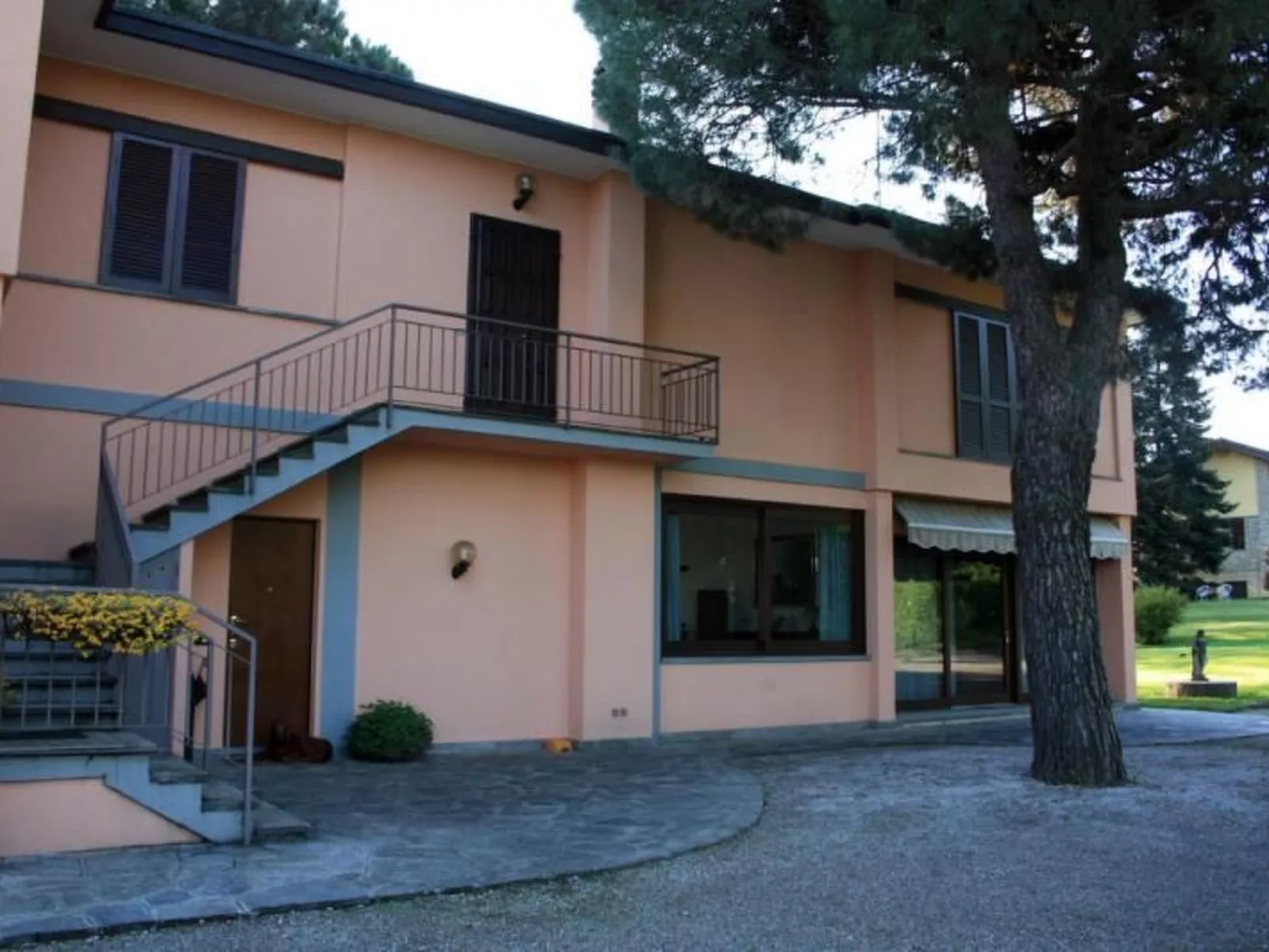 Wohnung 'La Cà Nova' mit Privatparkplatz-Draußen