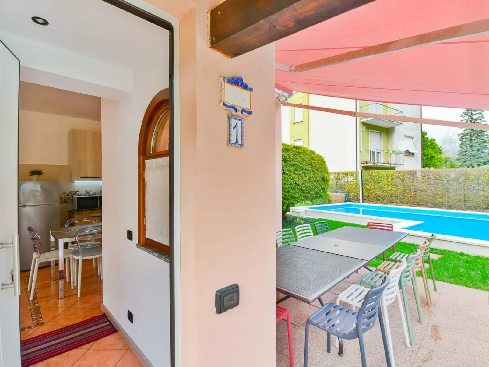 Jane e Jolie Haus privates Schwimmbad und Jacuzzi-Image-tags.info