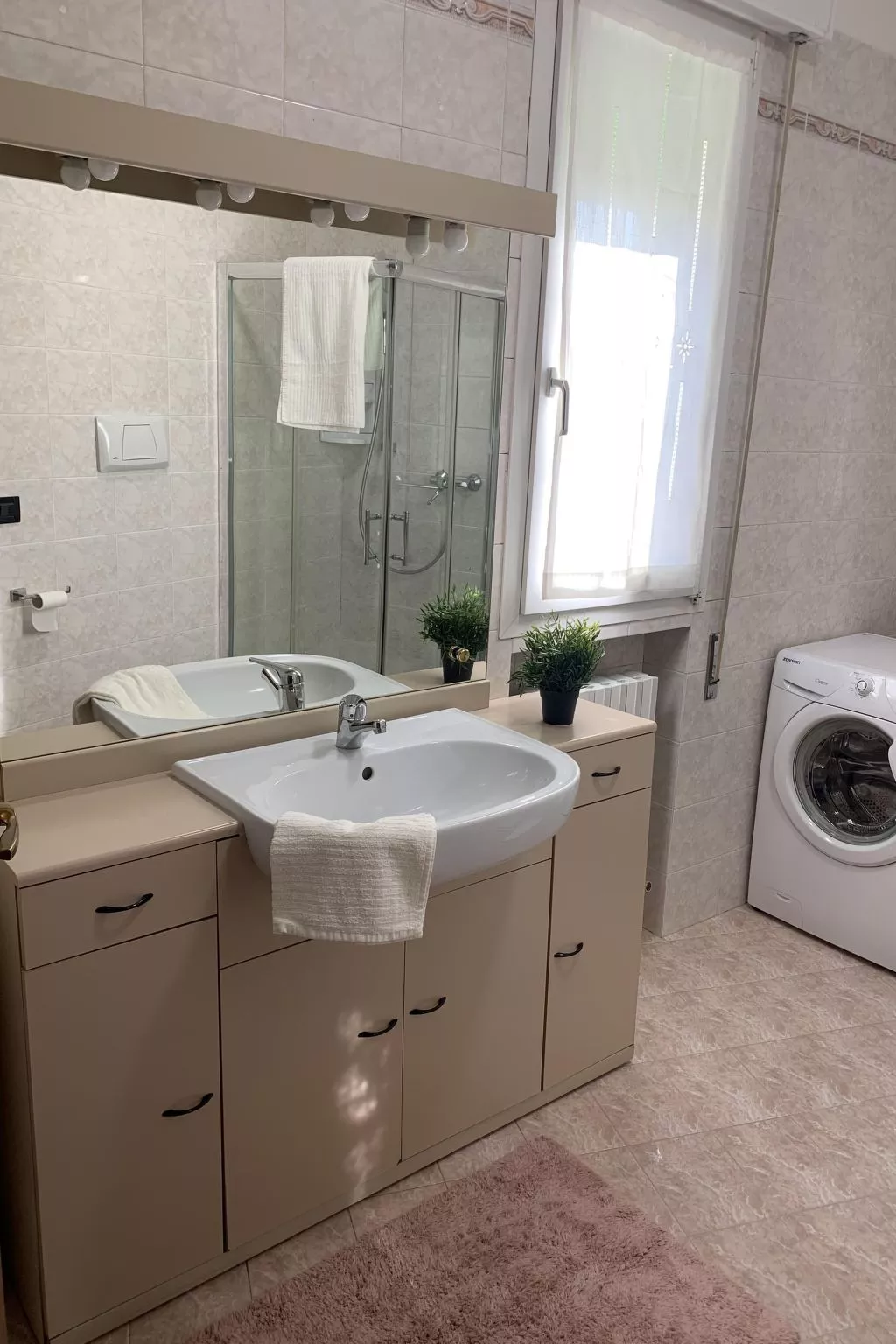 'The Prince's House-Inside