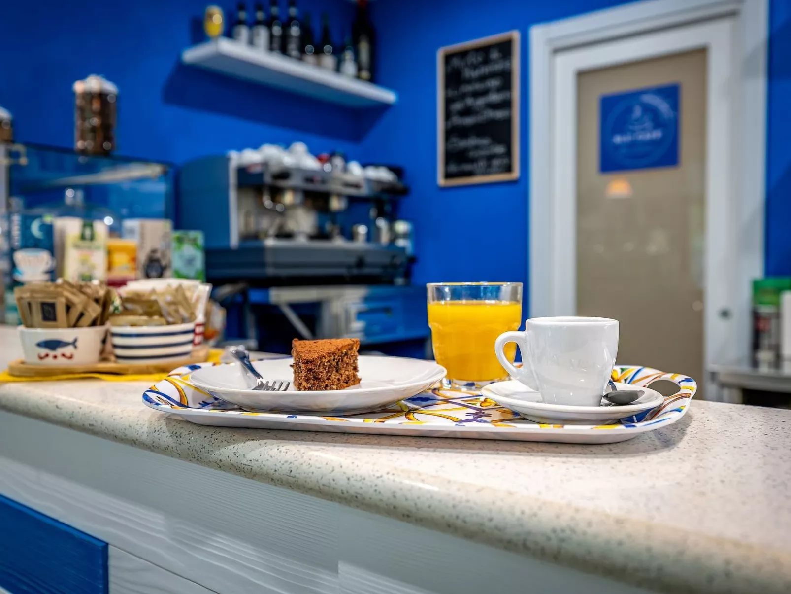 Mareblù' Wohnung mit Jacuzzi-Image-tags.info