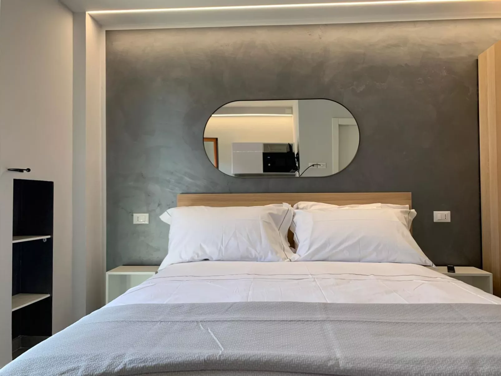 Casa Armonia Studios mit Balkon Sulmona Zentrum-Drinnen