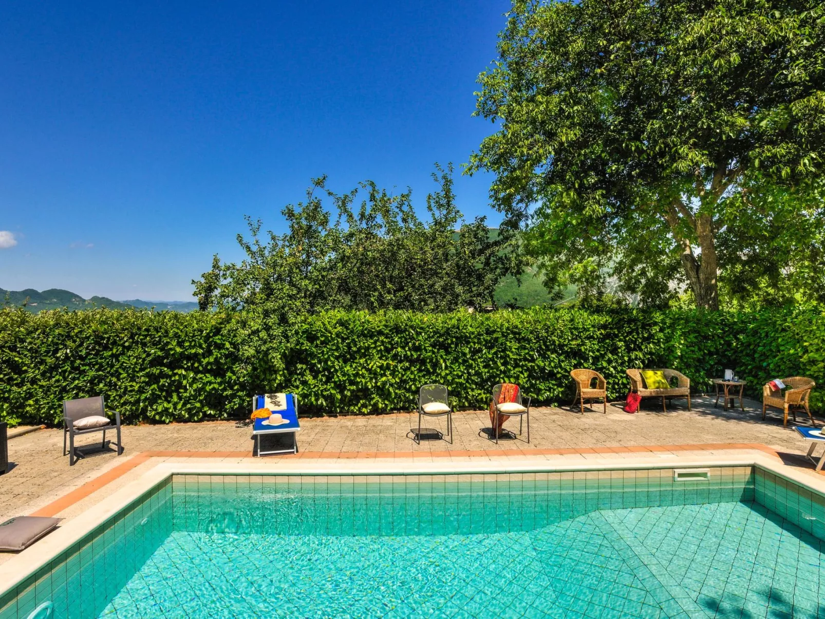 Acquanera - Marcheholiday, mit privatem Pool-Draußen