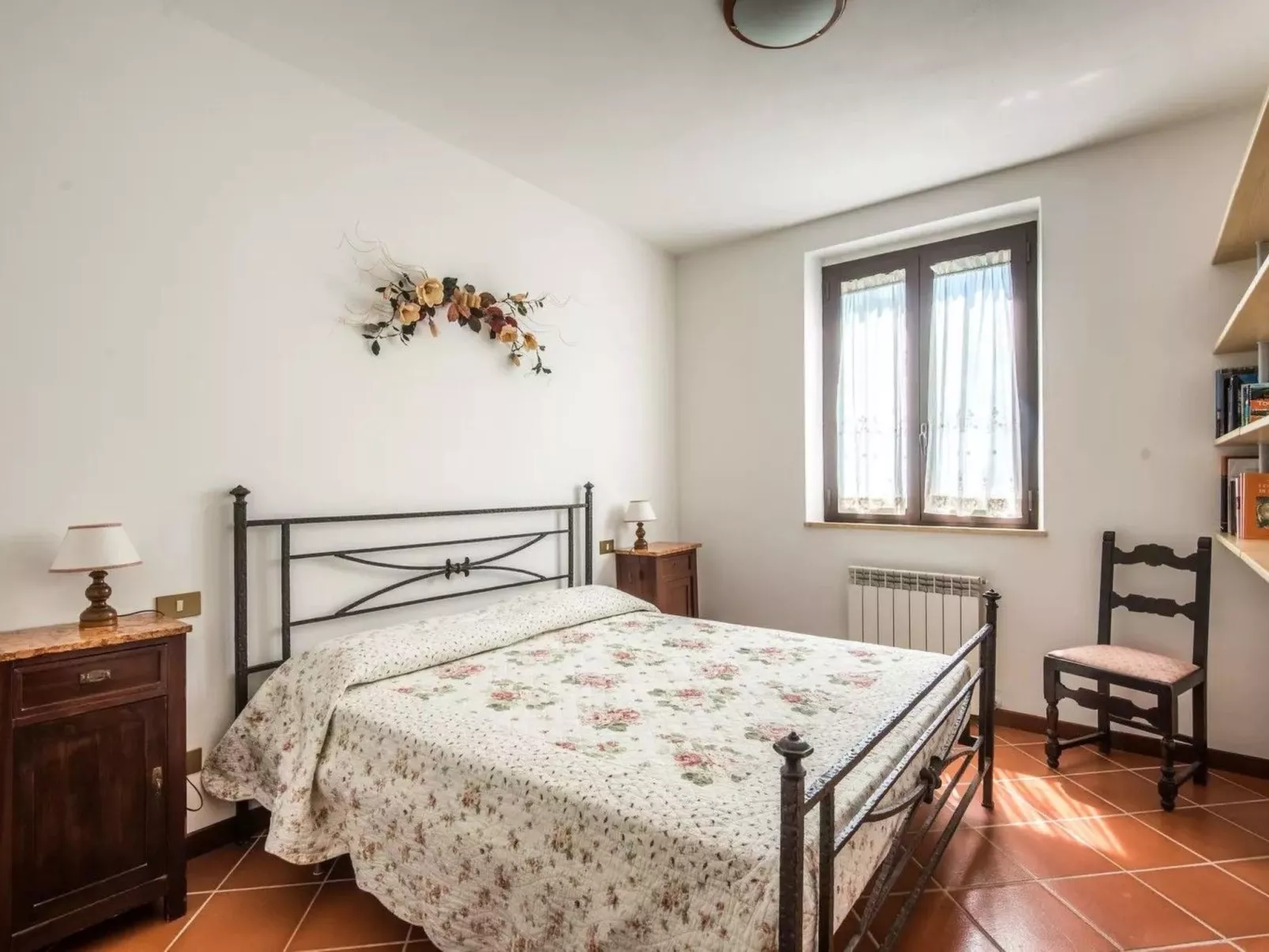 Wohnung mit Garten und oberirdischem Pool-Drinnen