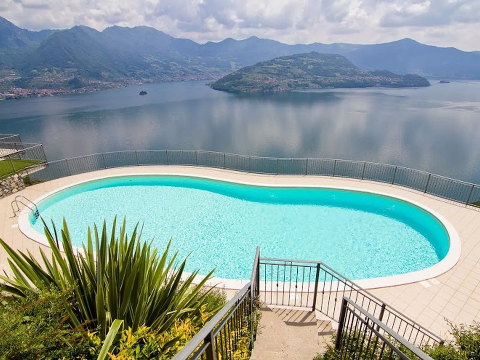Beatrice - Haus mit Pool und Terrasse am Iseosee-Dehors