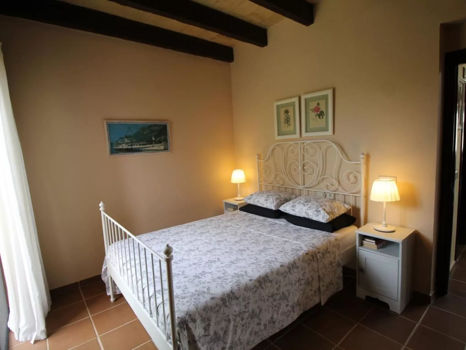 Estrella in Son Serra de Marina-Drinnen