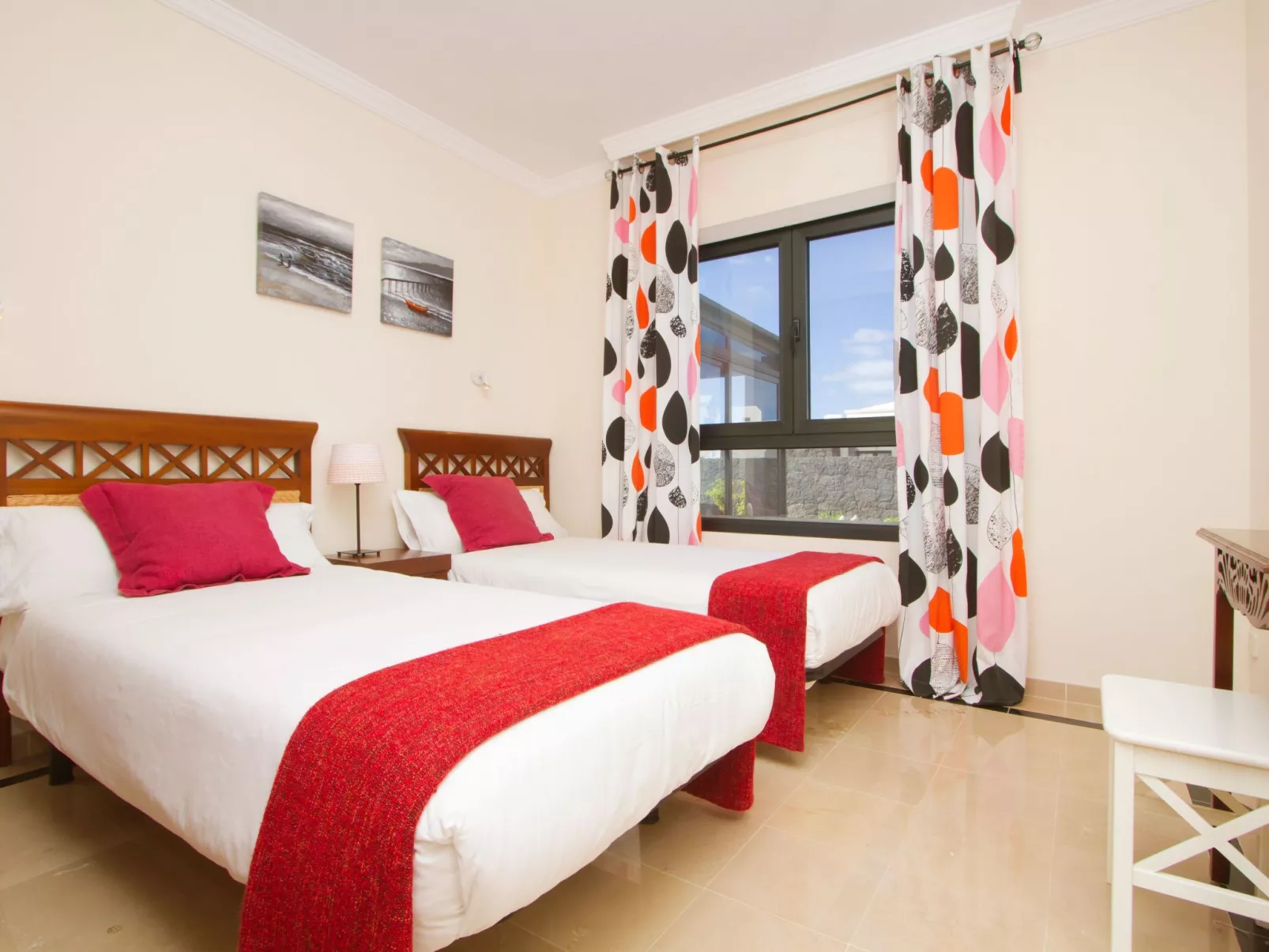 Charmantes Ferienhaus in Yaiza mit Privatem Pool-Inside