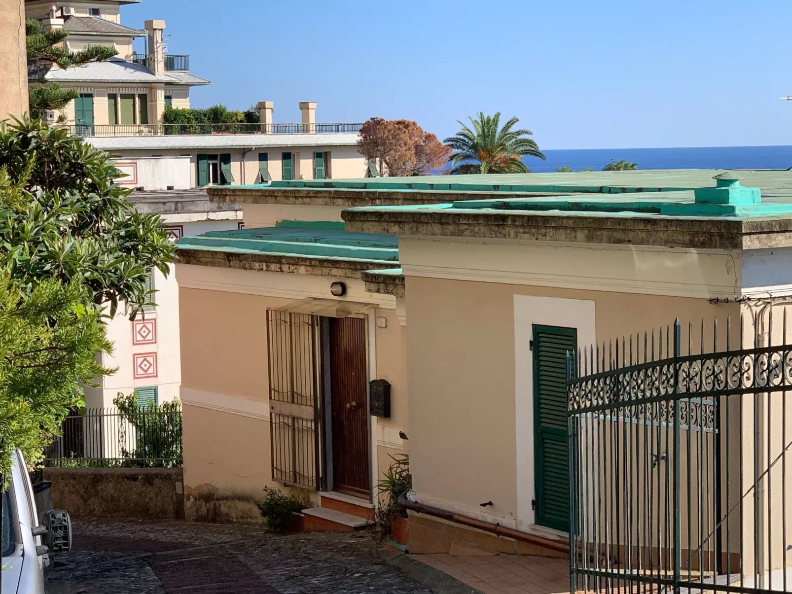 Wohnung mit Waschmaschine und Geschirrspüler-Dehors