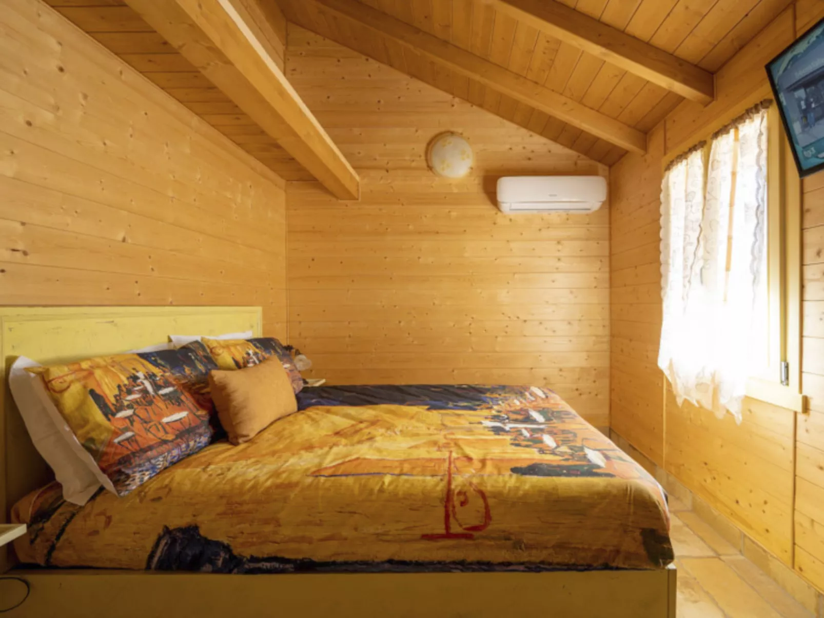 'Messis la gialla'-Inside