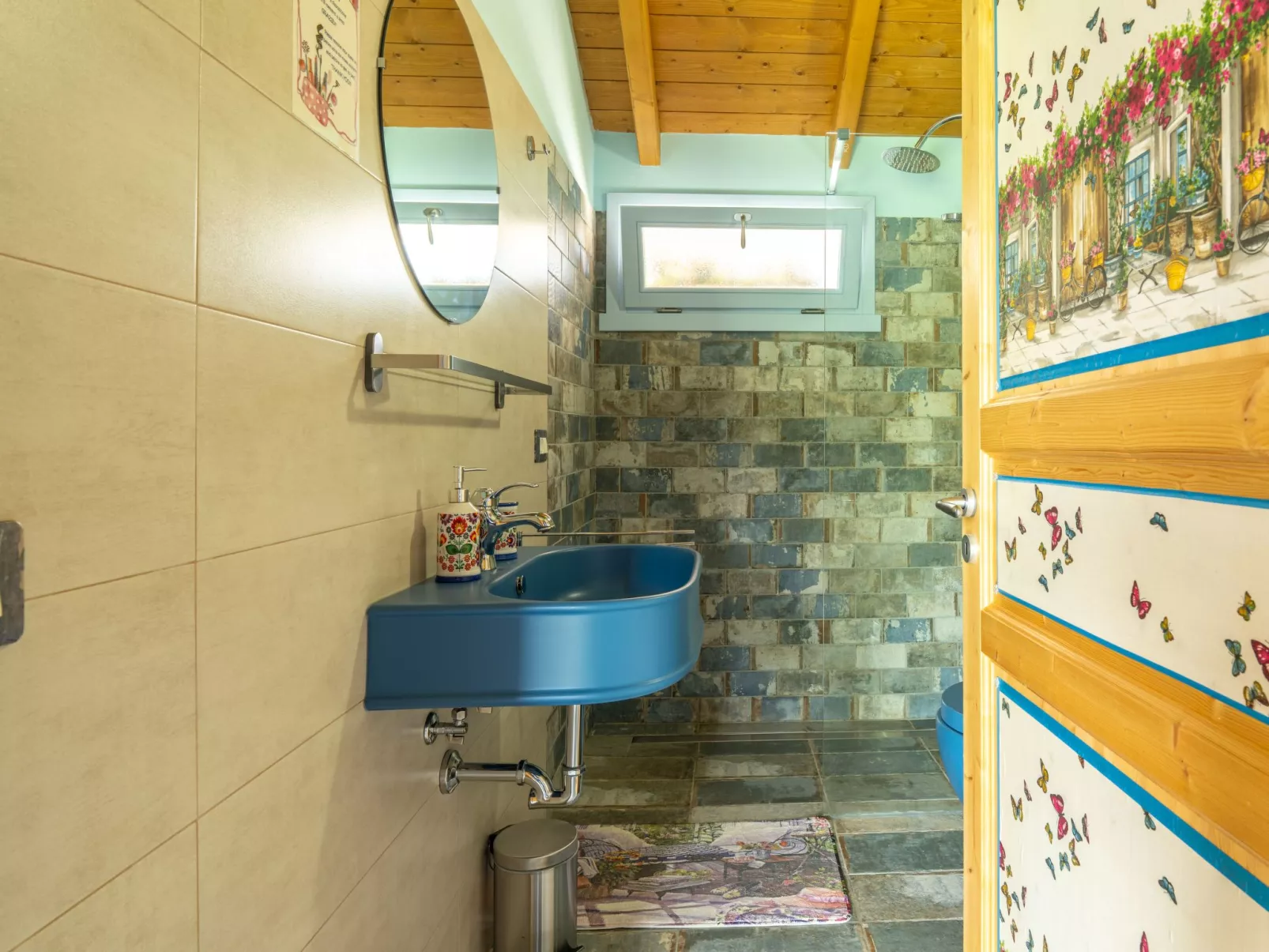 'Hortus la azurra'-Inside