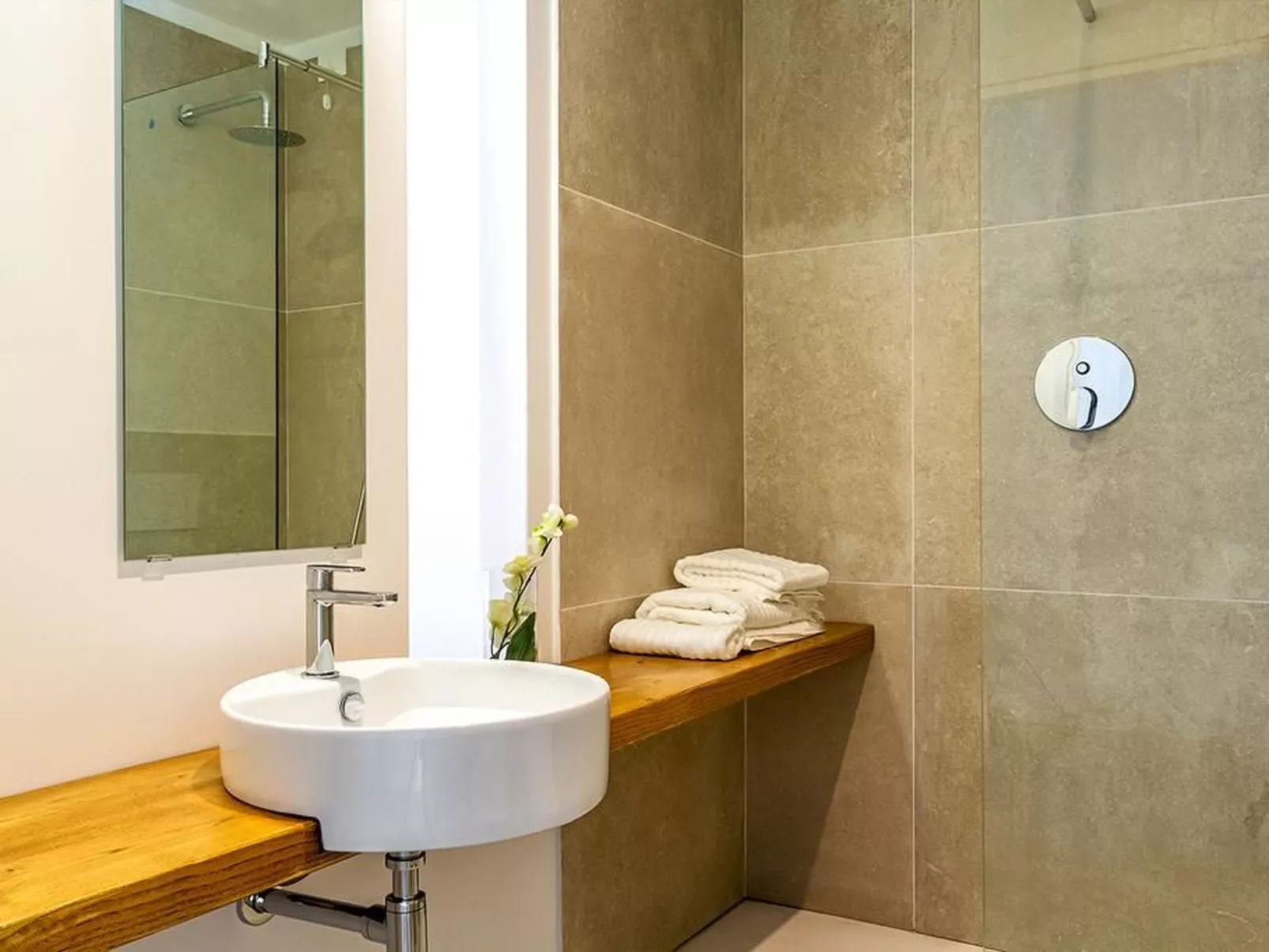 Villa Carmela in Della Chiesa 26-Inside