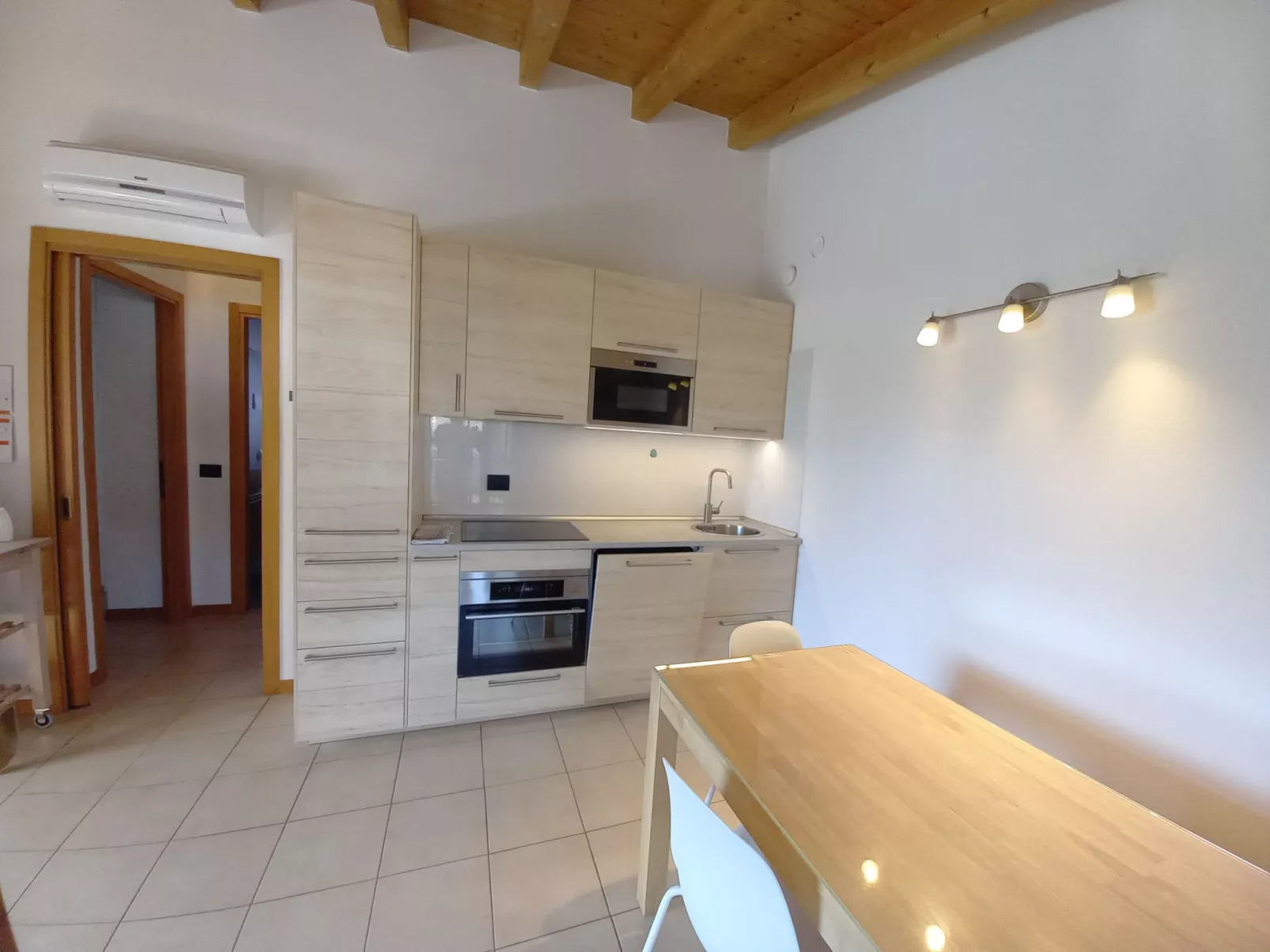 FeWo C-01-Image-tags.info