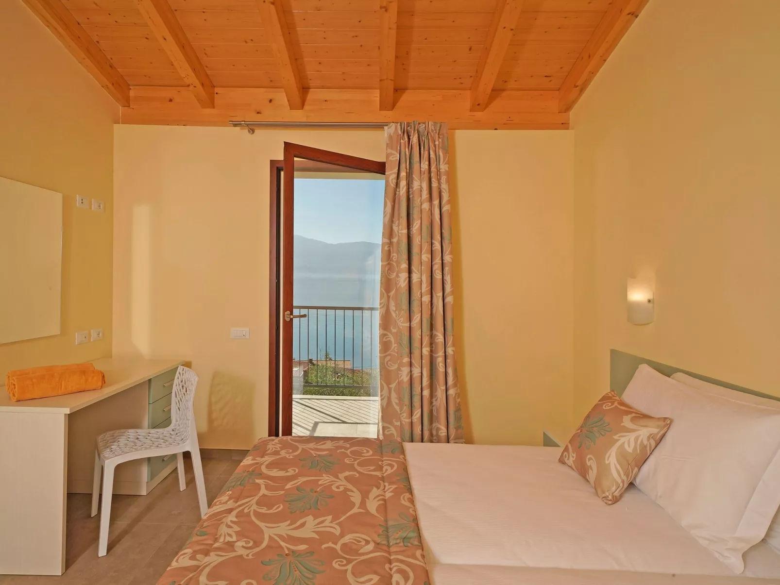 Residence Dany Drei-Zimmer-Wohnung 6 Betten-Dedans